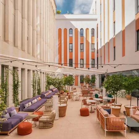 Hotel Ibis Styles Santa Justa