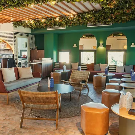 Hotel Ibis Styles Santa Justa 3*