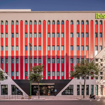 Ibis Styles Santa Justa Hotel Sevilla