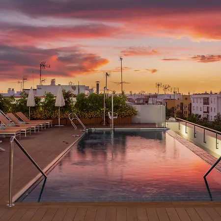 Hotel Ibis Styles Santa Justa 3*