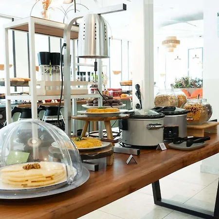 Ibis Styles Santa Justa 酒店 3*